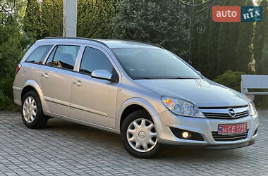 Универсал Opel Astra 2008 в 