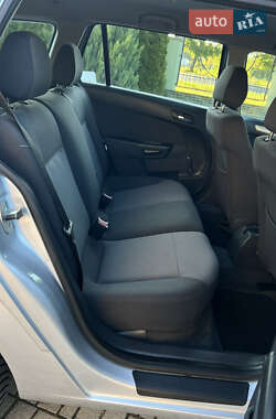 Универсал Opel Astra 2008 в 