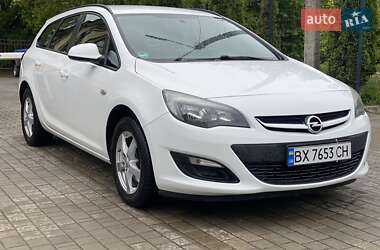 Универсал Opel Astra 2014 в 