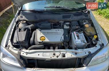 Універсал Opel Astra 1999 в 