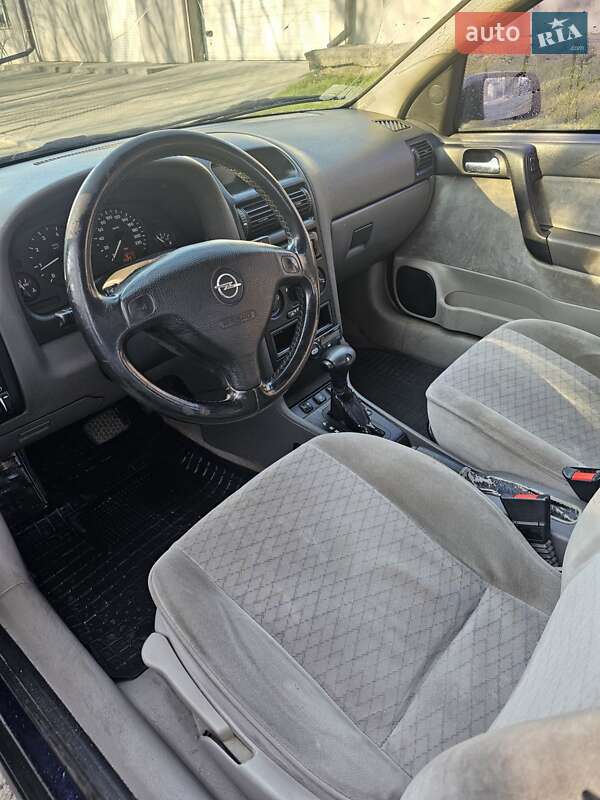 Opel Astra 2000