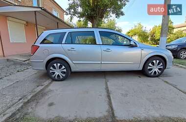 Универсал Opel Astra 2005 в 