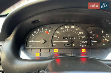 Седан Opel Astra 1996 в 