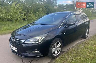 Универсал Opel Astra 2017 в 