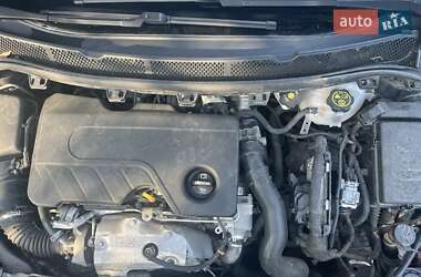 Универсал Opel Astra 2017 в 