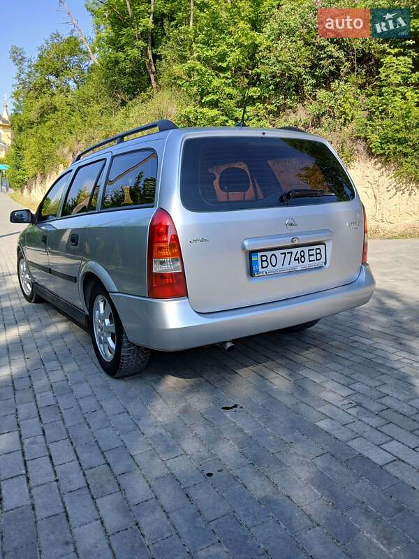 Универсал Opel Astra 2002 в Тернополе