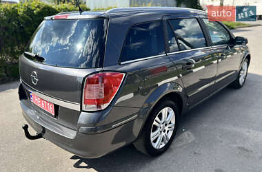 Универсал Opel Astra 2009 в 