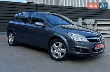 Хетчбек Opel Astra 2008 в 