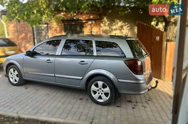 Универсал Opel Astra 2006 в 