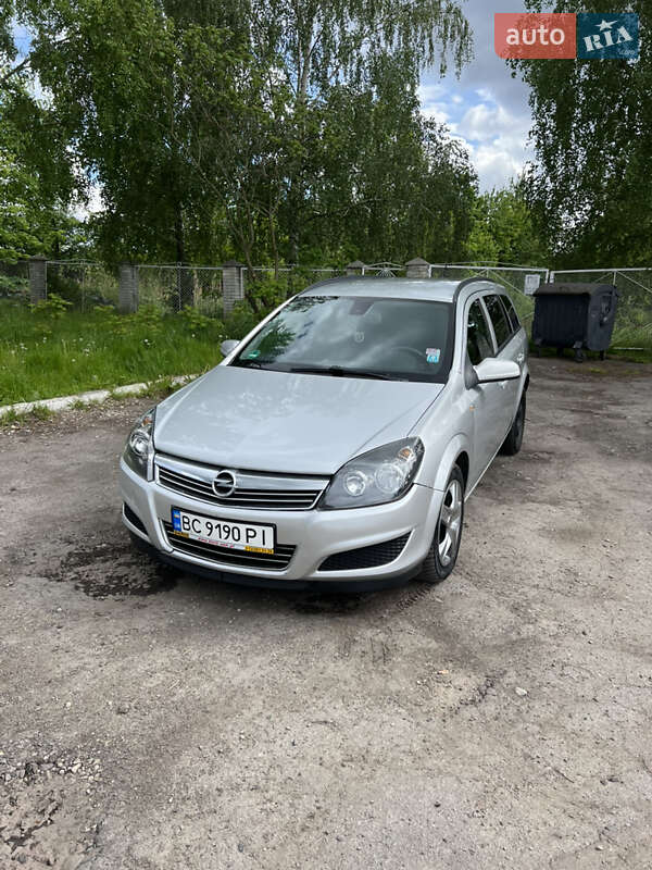 Универсал Opel Astra 2009 в 