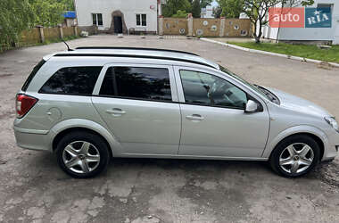Универсал Opel Astra 2009 в 