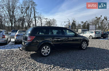 Универсал Opel Astra 2010 в 