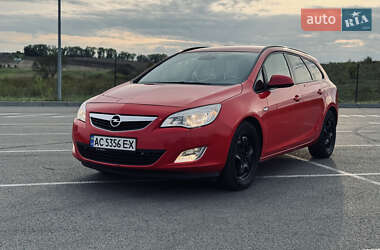 Opel Astra 2012 Opel Astra 2012