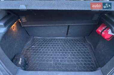 Хэтчбек Opel Astra 2004 в 