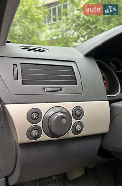 Хэтчбек Opel Astra 2008 в 