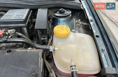 Седан Opel Astra 2005 в 