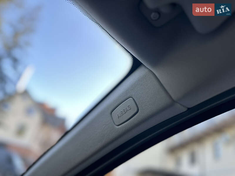 Універсал Opel Astra 2009 в Дрогобичі