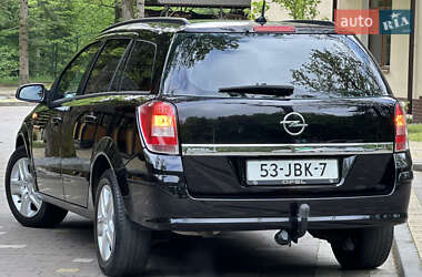 Универсал Opel Astra 2009 в 