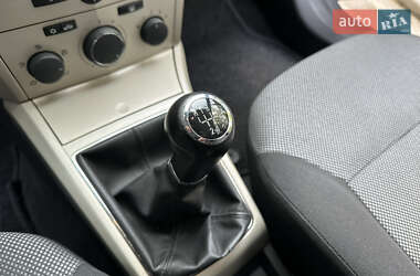 Универсал Opel Astra 2009 в 