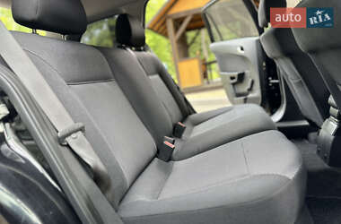 Универсал Opel Astra 2009 в 