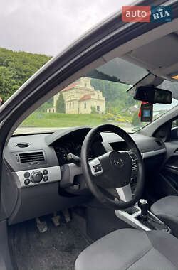 Универсал Opel Astra 2009 в 