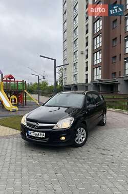Универсал Opel Astra 2007 в Ивано-Франковске