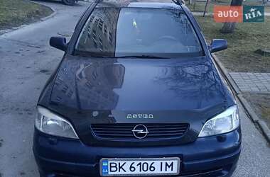 Універсал Opel Astra 2000 в 
