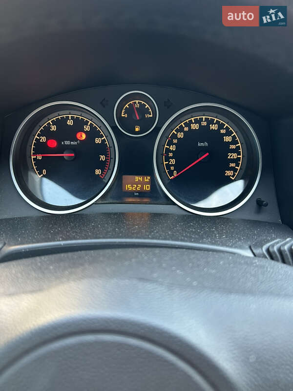 Хэтчбек Opel Astra 2007 в Николаеве