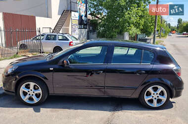 Хэтчбек Opel Astra 2008 в 
