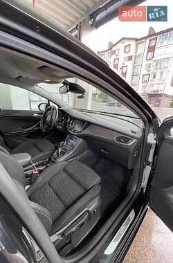 Универсал Opel Astra 2016 в 