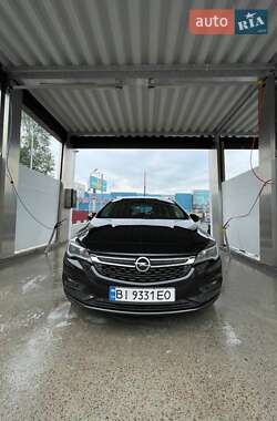 Универсал Opel Astra 2016 в 
