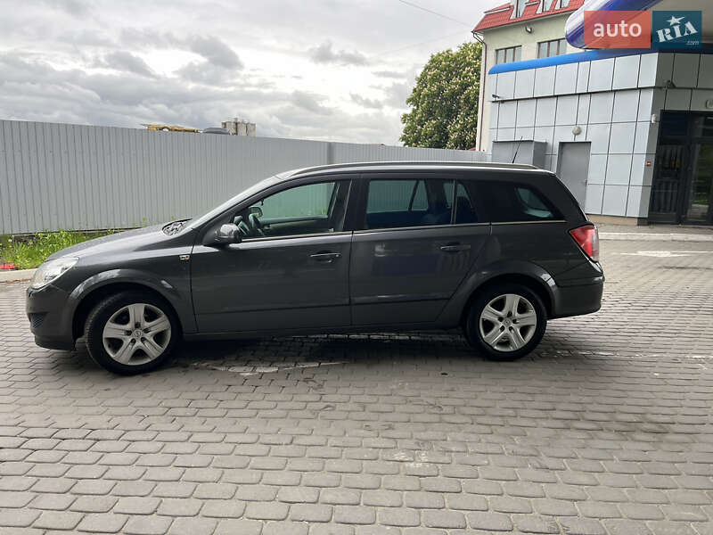 Opel Astra 2008