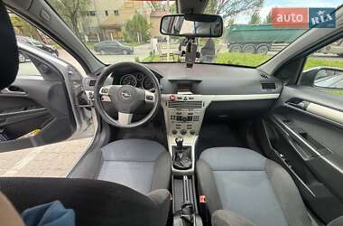 Универсал Opel Astra 2008 в 