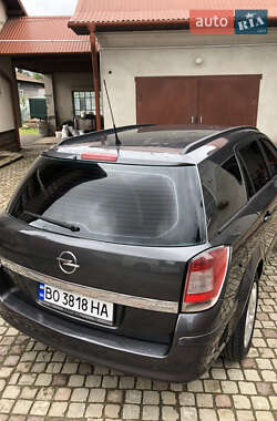 Универсал Opel Astra 2008 в 