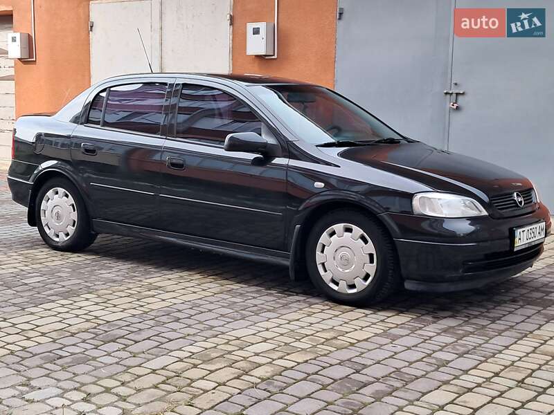 Opel Astra 2007
