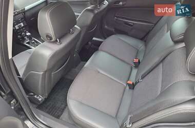 Универсал Opel Astra 2009 в 