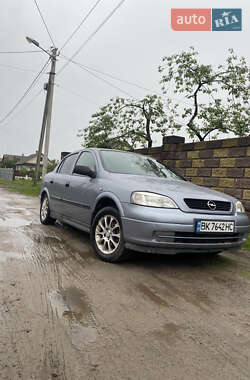 Седан Opel Astra 2008 в 