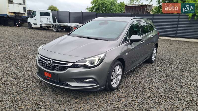 Універсал Opel Astra 2017 в Луцьку