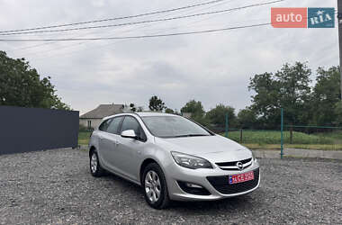 Универсал Opel Astra 2016 в 