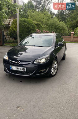 Универсал Opel Astra 2012 в Львове