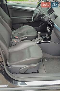 Універсал Opel Astra 2007 в 