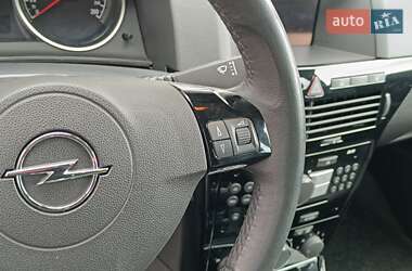 Універсал Opel Astra 2007 в 