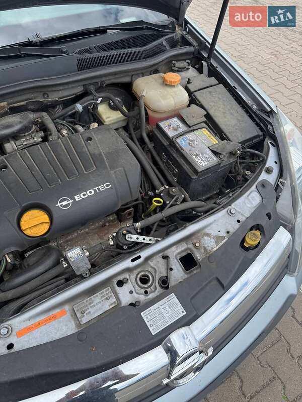 Универсал Opel Astra 2005 в Киеве