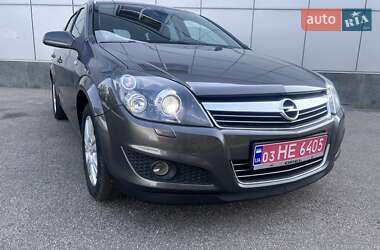 Универсал Opel Astra 2009 в 
