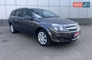 Opel Astra 2009
