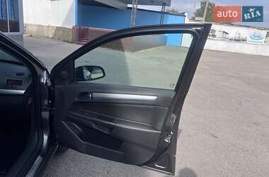 Универсал Opel Astra 2009 в 