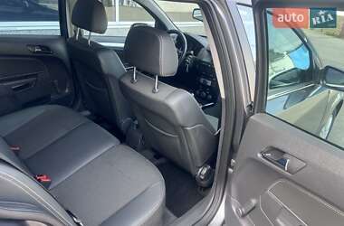 Универсал Opel Astra 2009 в 
