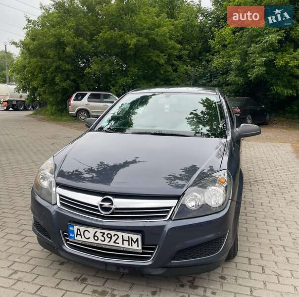Opel Astra 2009