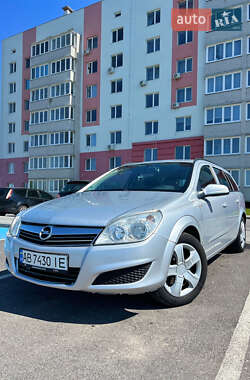 Універсал Opel Astra 2009 в Вінниці