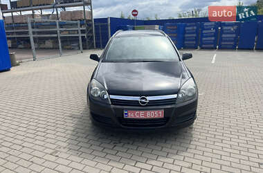 Універсал Opel Astra 2006 в Долині